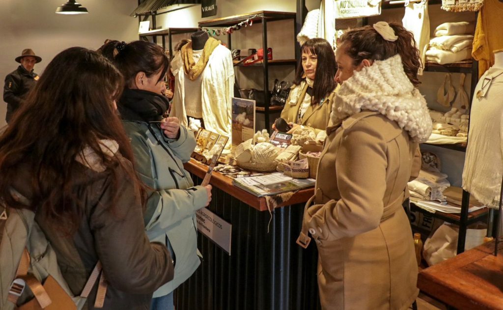 Destacada participación de emprendedores chaqueños en la Expo Rural de ...